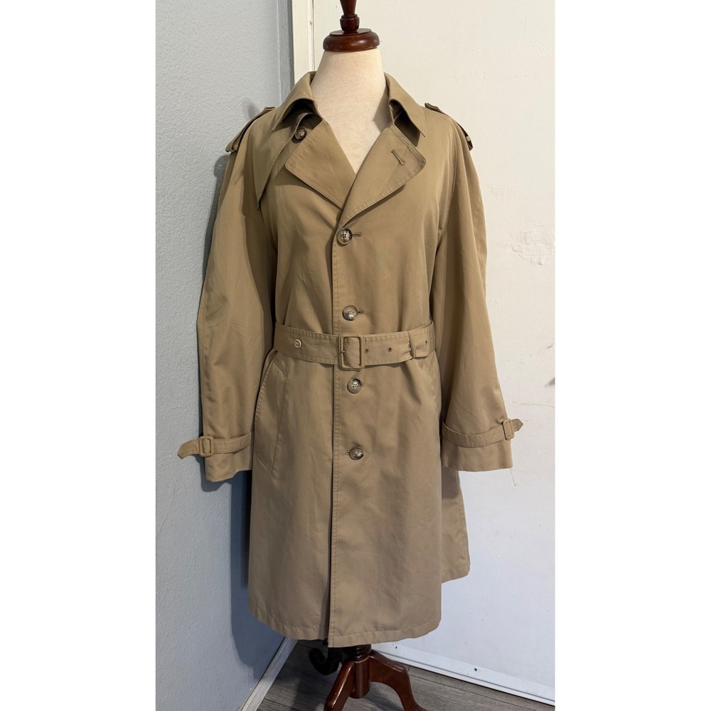 Vintage 1970s Misty Harbor Mariner III Men Size 40R Tan Khaki Trench Coat Belted